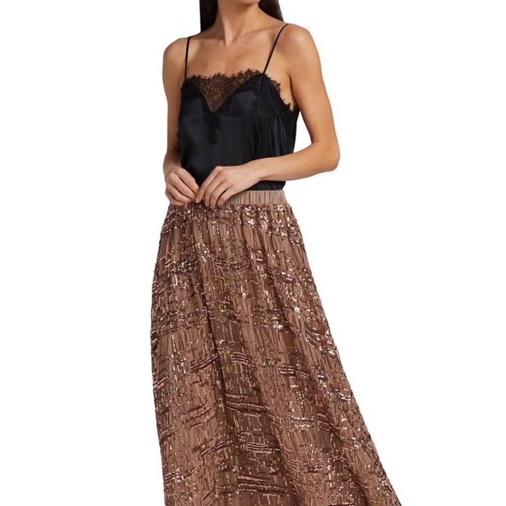 En Saison Sequin Skirt